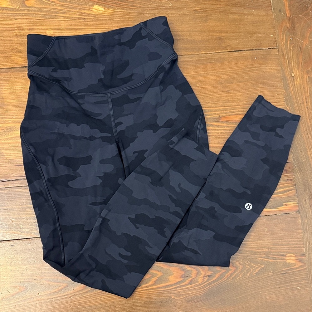 lululemon Base Pace high rise Leggings - Dark Camo